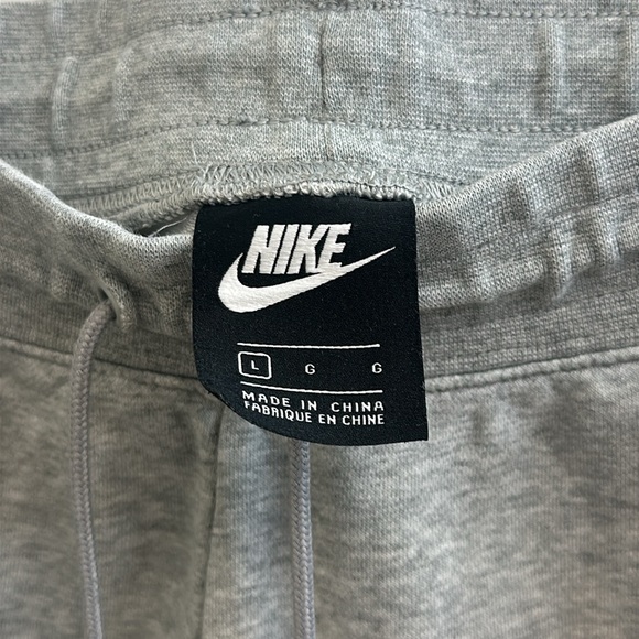 Light Gray Womens Nike Sweatpants Large Size - Picture 3 of 7